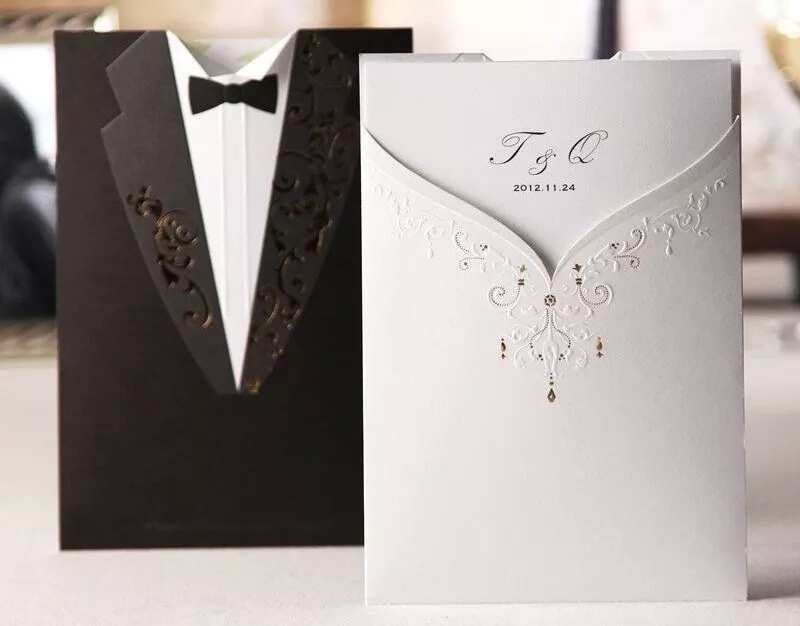 Top 10 toasts for wedding cards